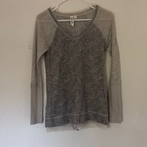 long sleeved gray shirt